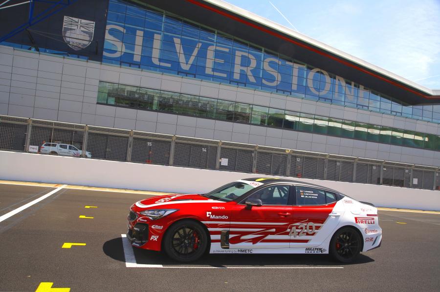  Kia Stinger GT420 (CK) 2019 года  (фото 44 из 49)